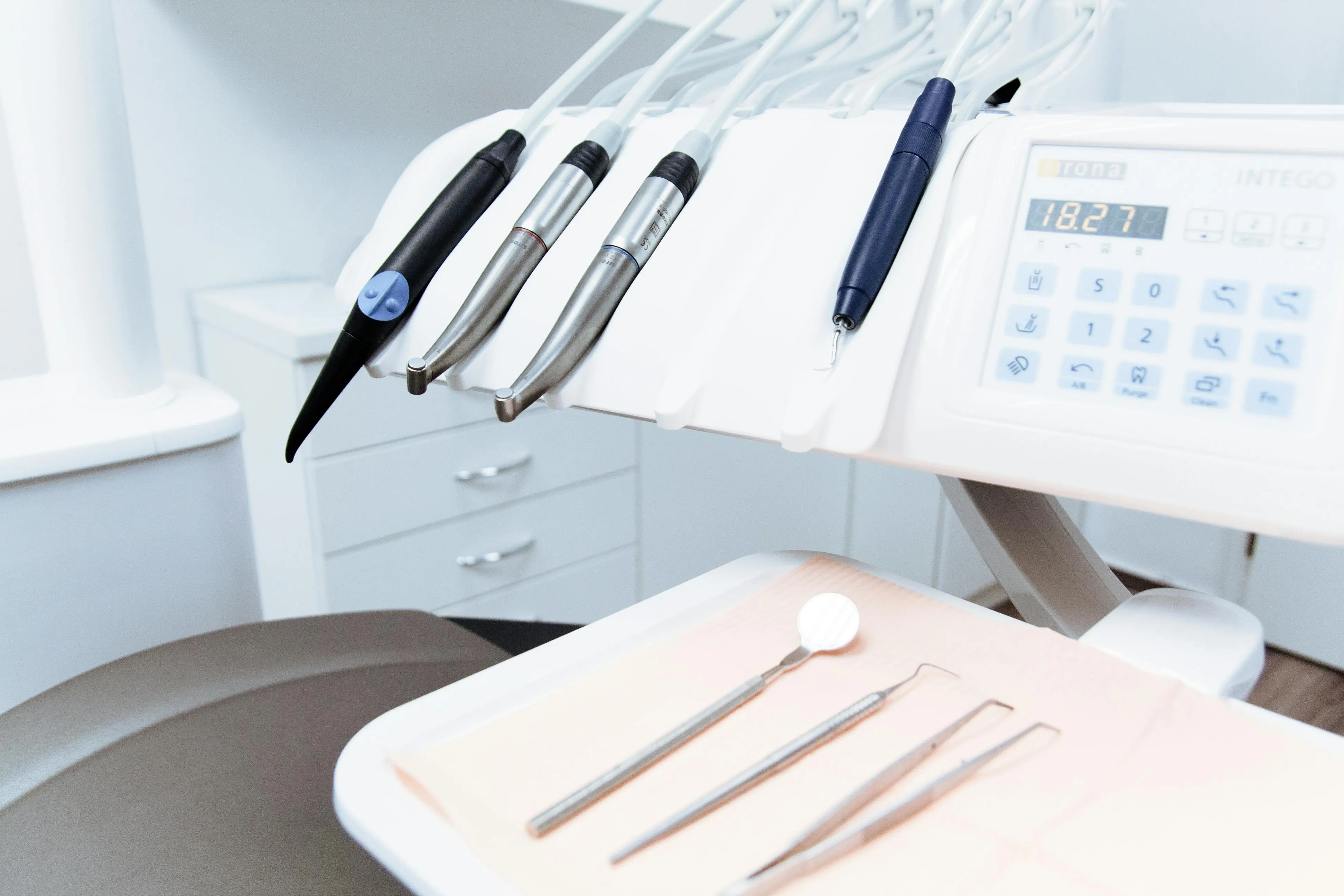 Advanced dental technology and equipment